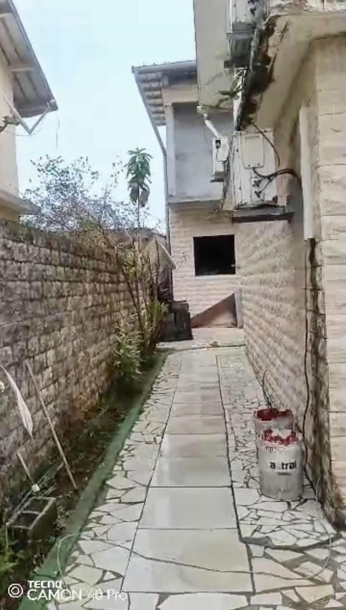DUPLEX À VENDRE 