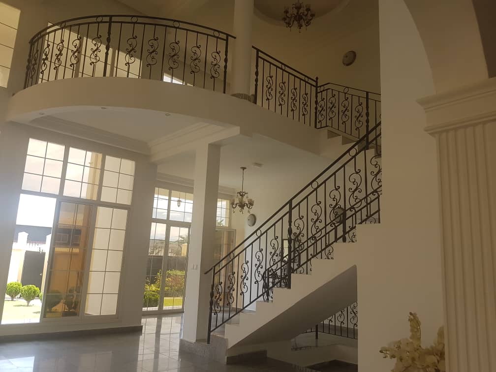 Belle villa haut standing à louer journalierement