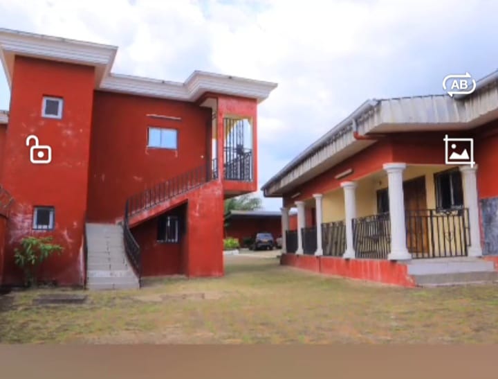 COMPLEXE IMMOBILIER 