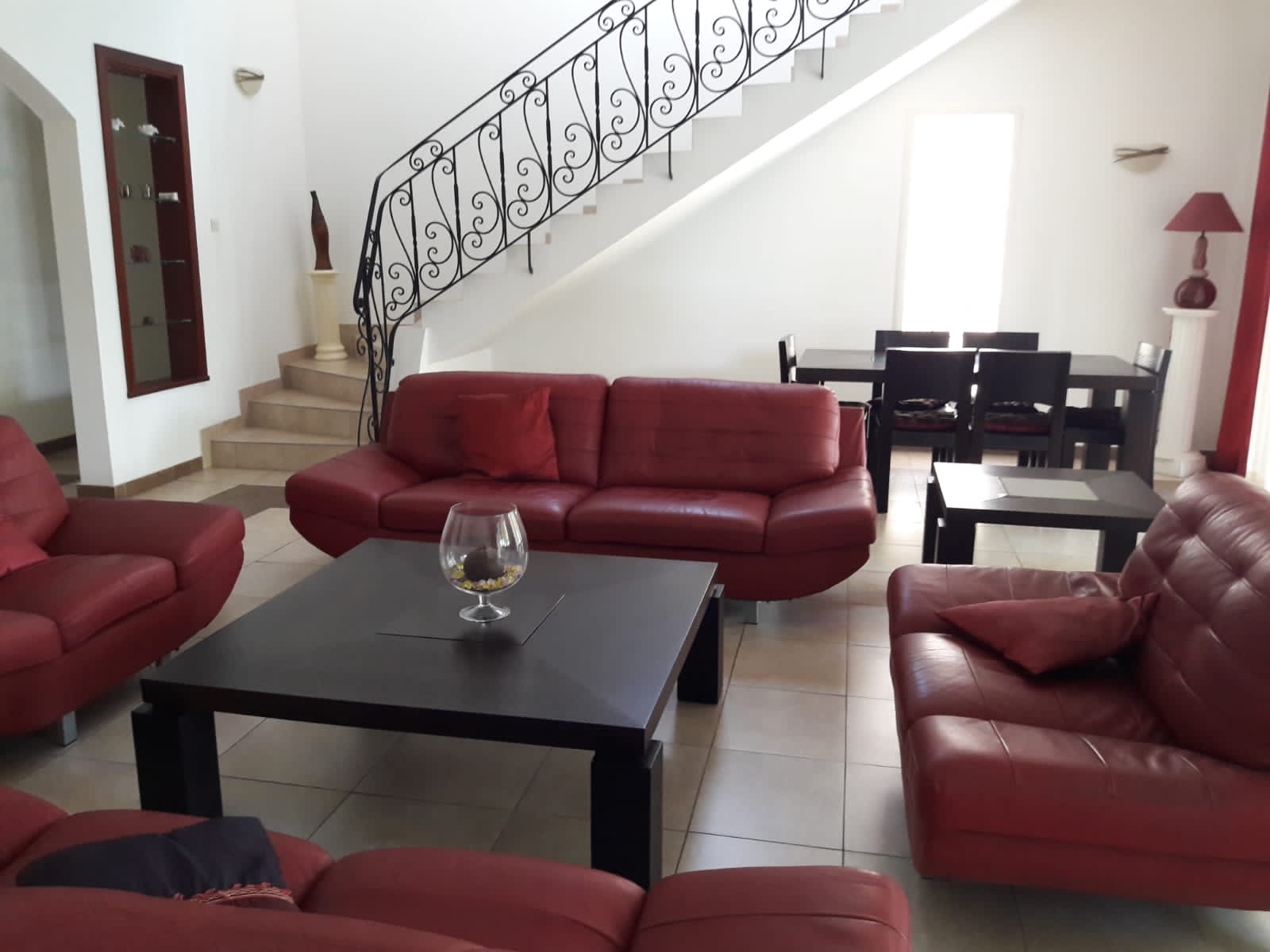 VILLA MEUBLÉ / VENTE 