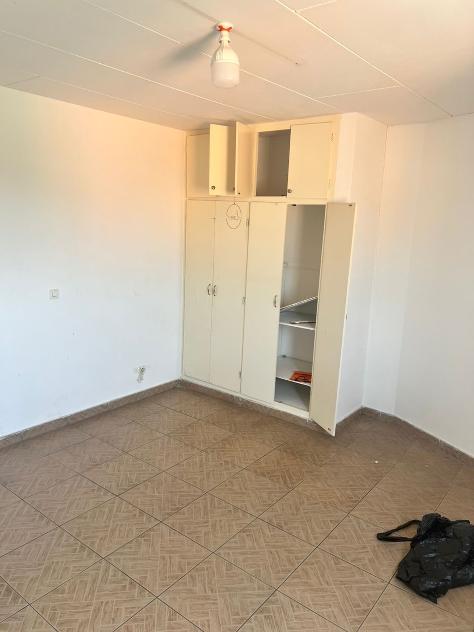 APPAREMMENT LOCATION 