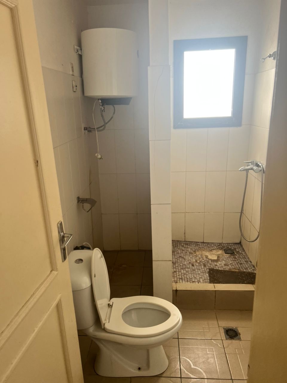 APPAREMMENT LOCATION 