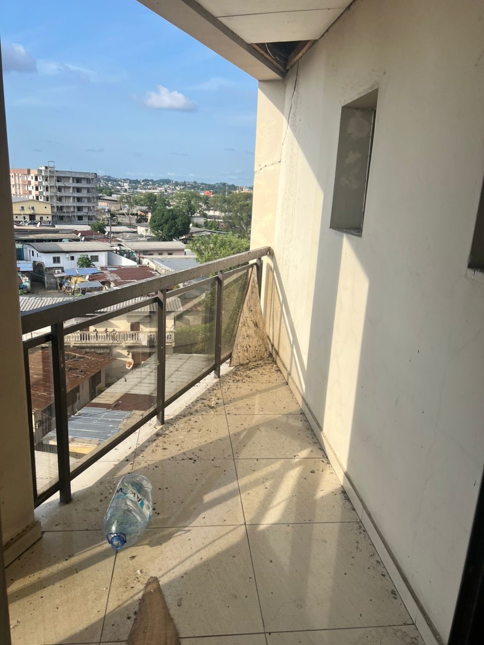 APPAREMMENT LOCATION 