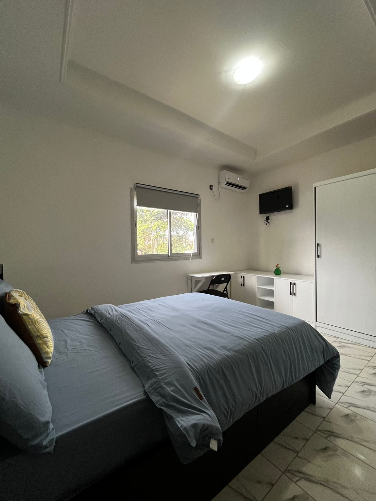 APPAREMMENT MEUBLÉ / LOCATION 