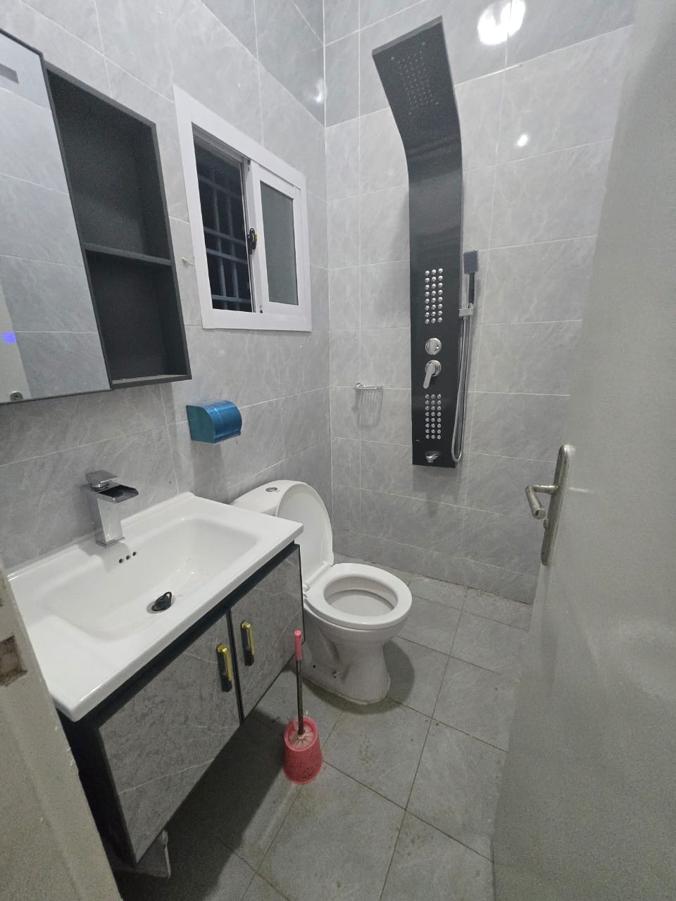 MAISON R+1 A VENDRE 