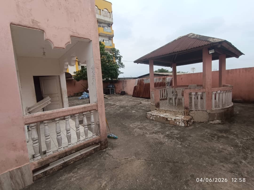 VILLA DUPLEXE A LOUER 