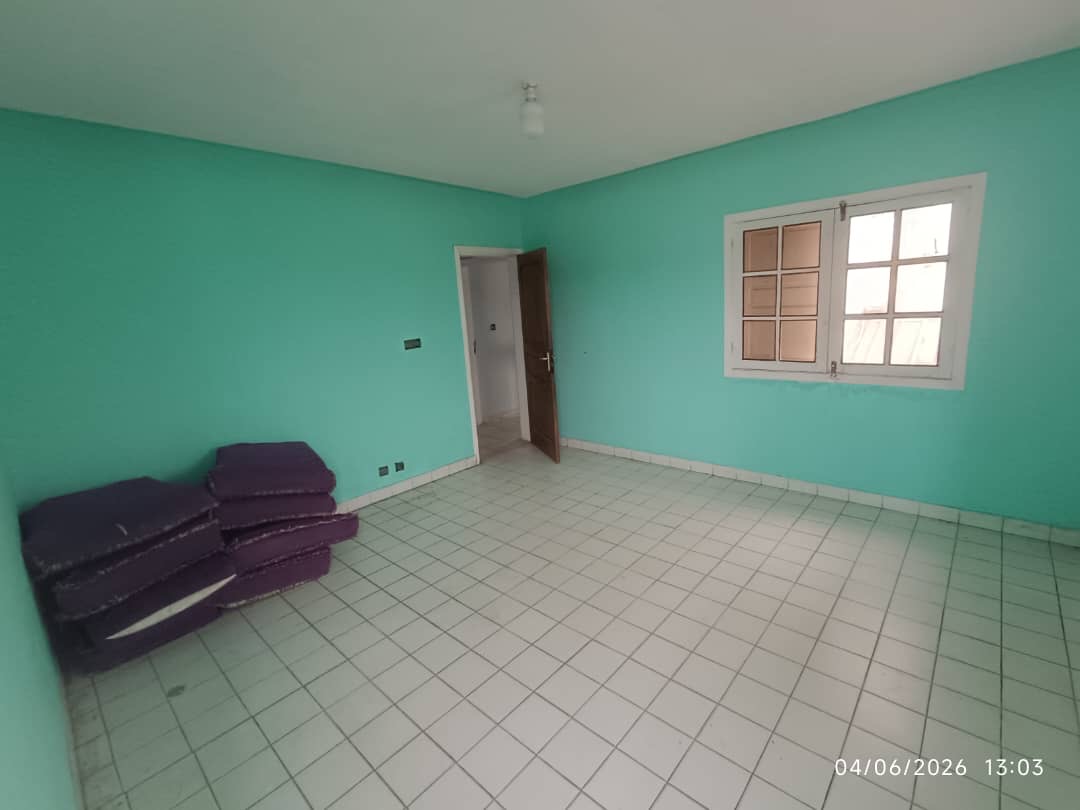 VILLA DUPLEXE A LOUER 
