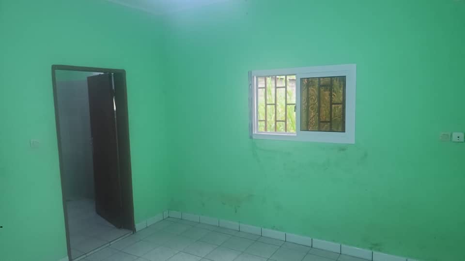 STUDIO À LOUER 