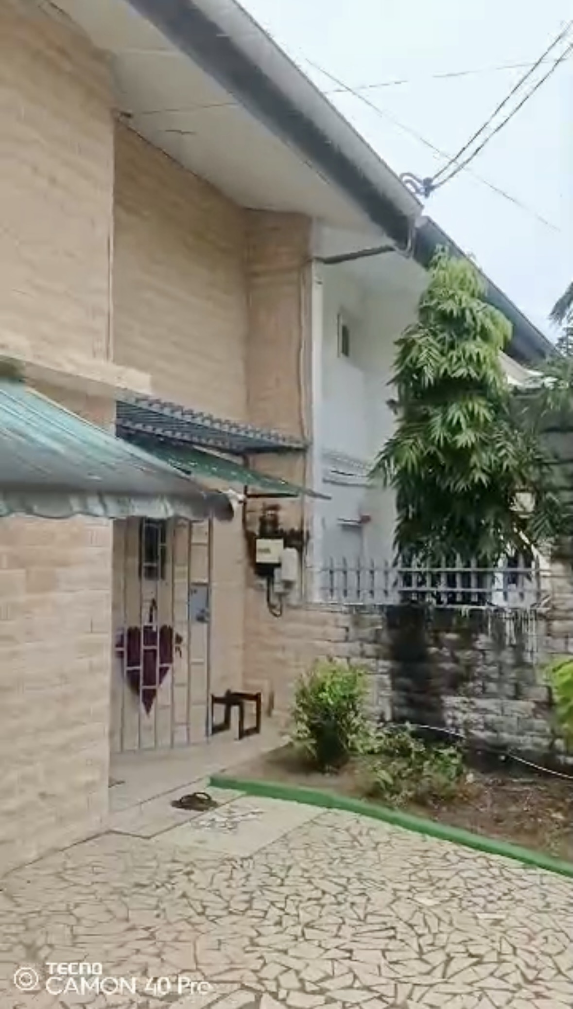 DUPLEX À VENDRE 