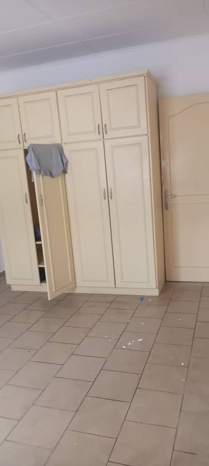 APPAREMMENT À LOUER 