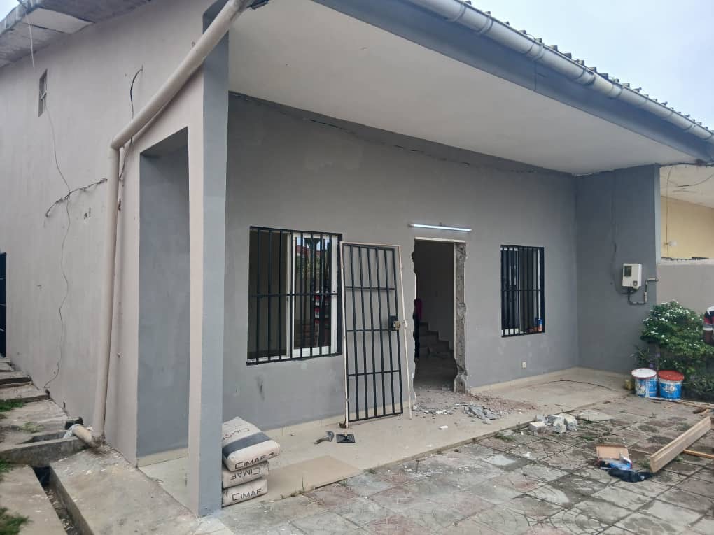 DUPLEX A VENDRE