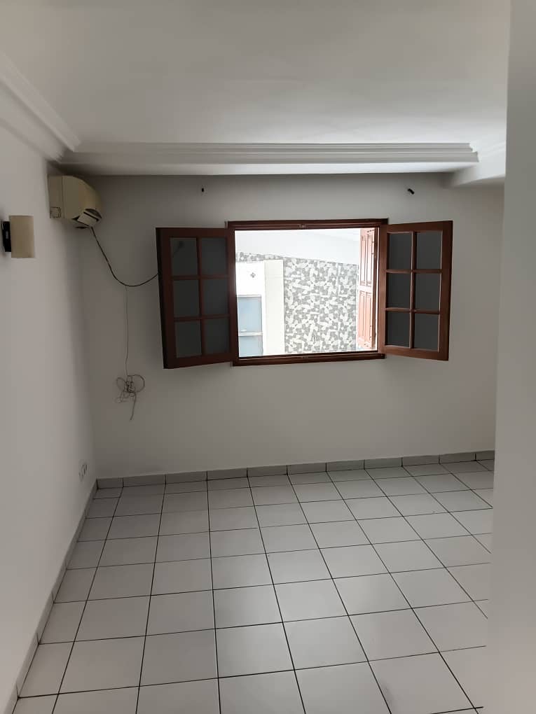 STUDIO À LOUER 