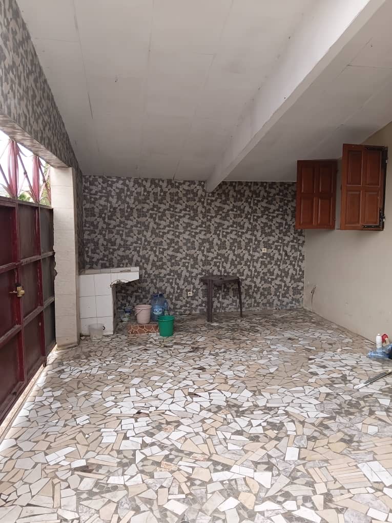 STUDIO À LOUER 