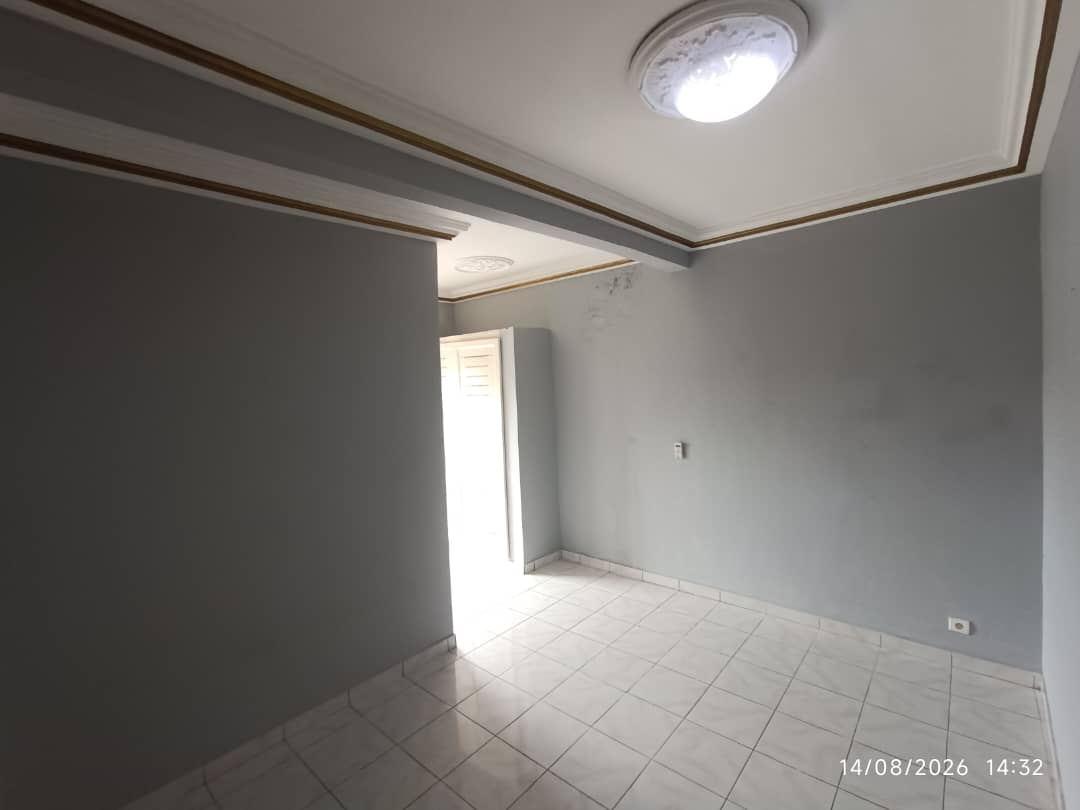 APPARTEMENT A LOUER