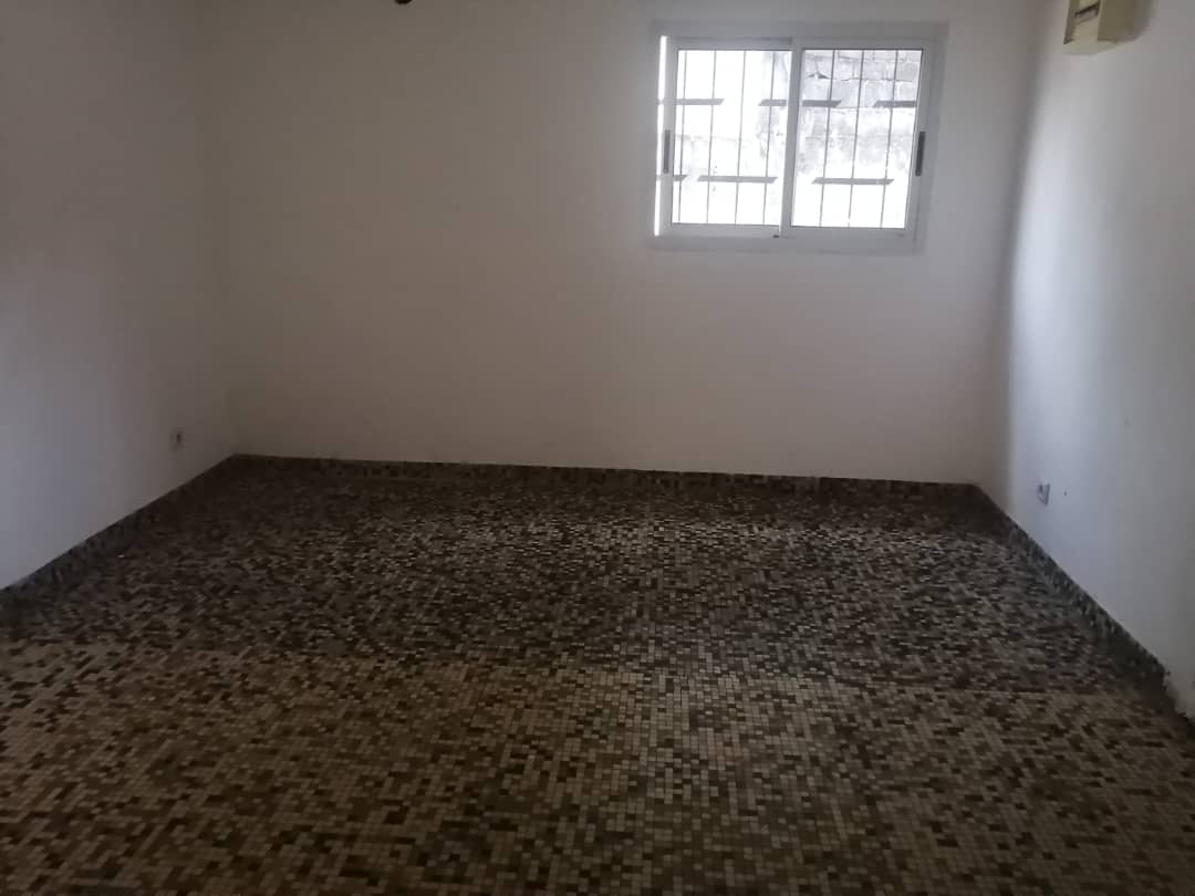 MAISON A LOUER