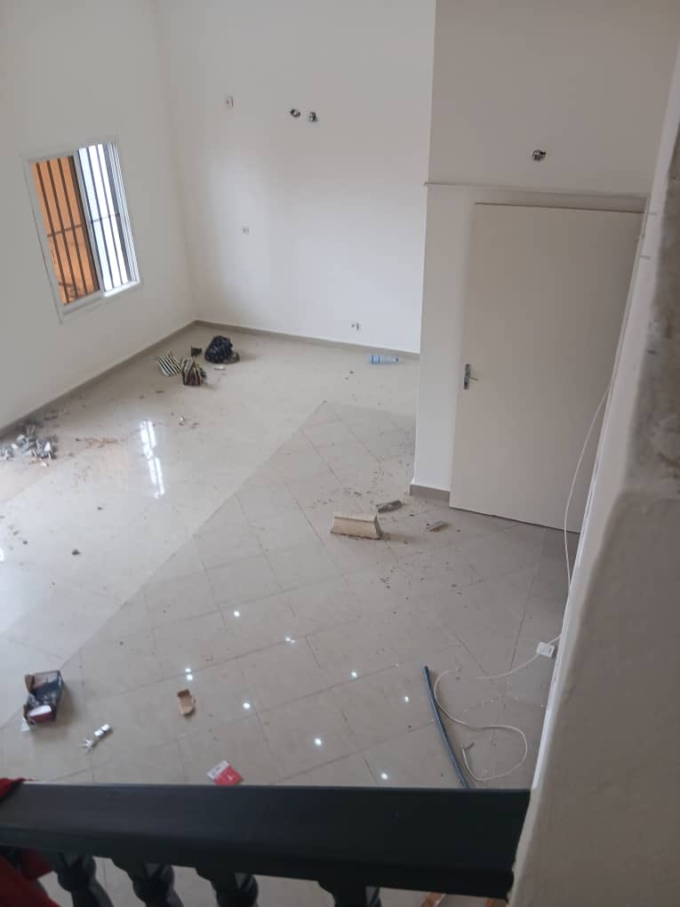 DUPLEX A VENDRE