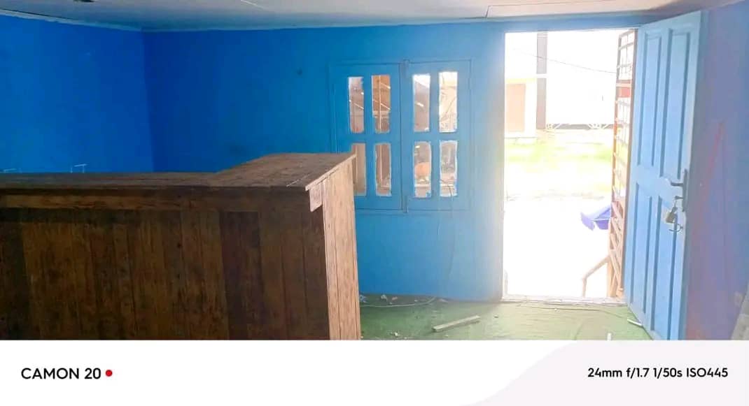 LOCAL COMMERCIAL A LOUER