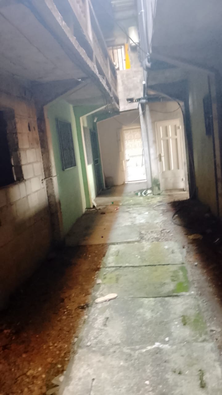 STUDIO A VENDRE 
